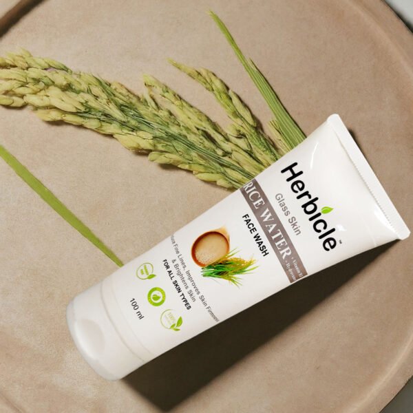 Herbicle Rice Water + Vitamin B3 + Hydrovance Face Wash For Illuminates & Brightens Skin - Image 5